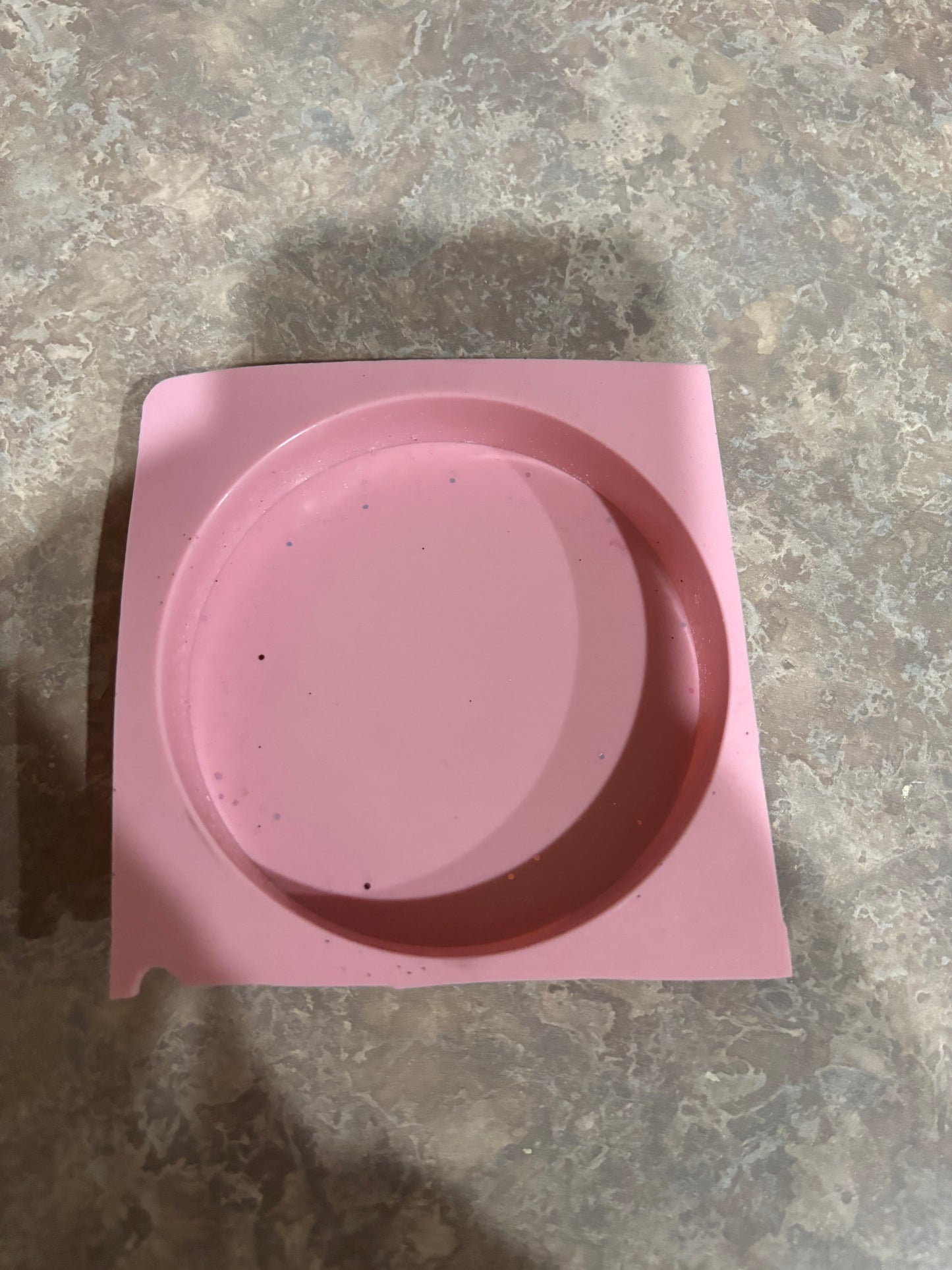 Plain (no detail) round mold