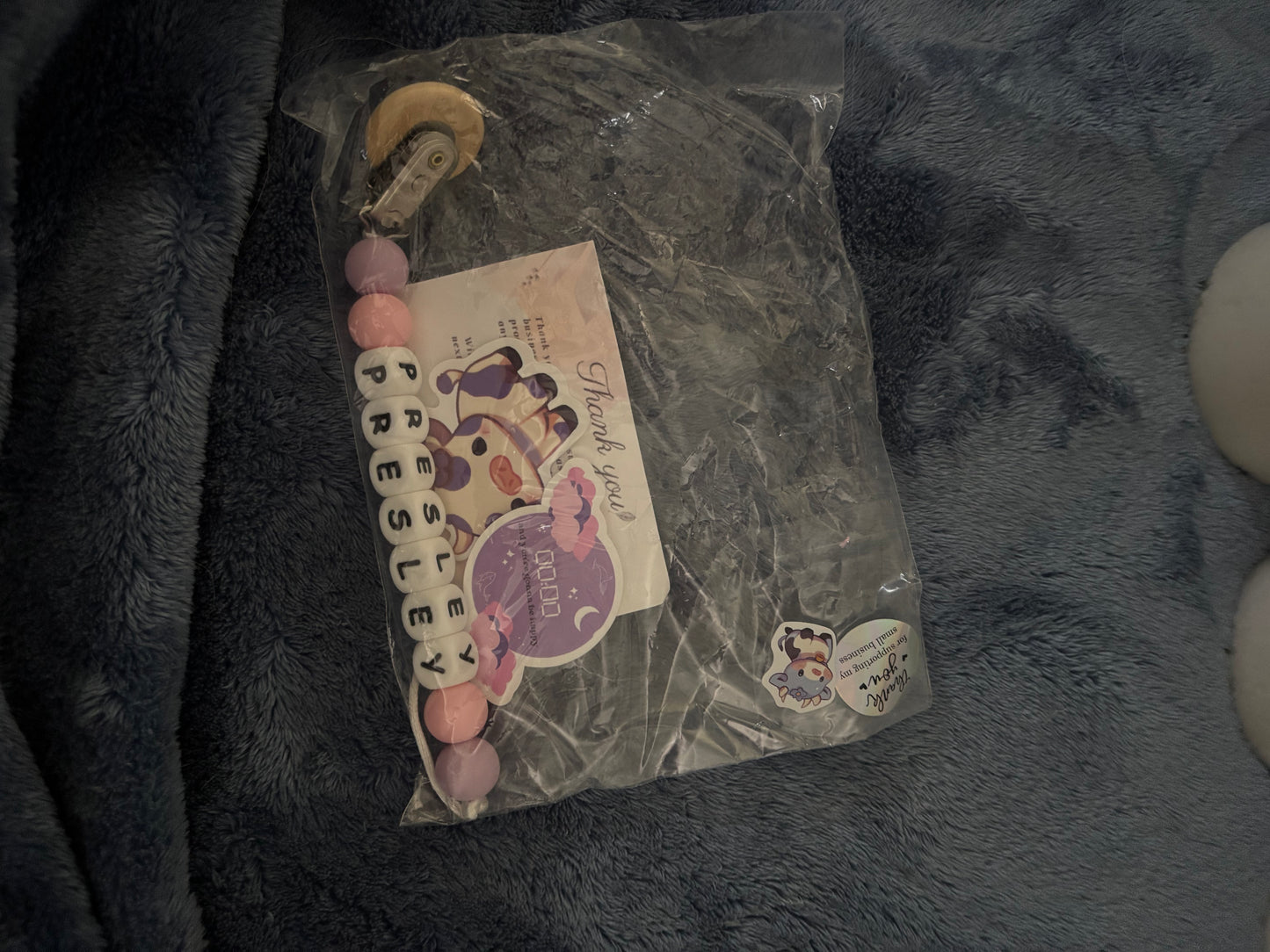 Presley paci clip