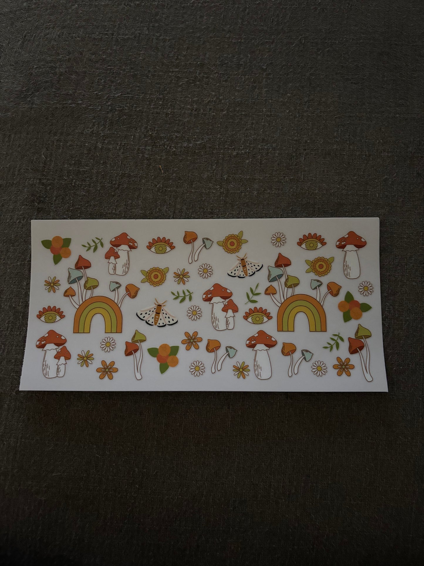 Mushrooms cup wrap
