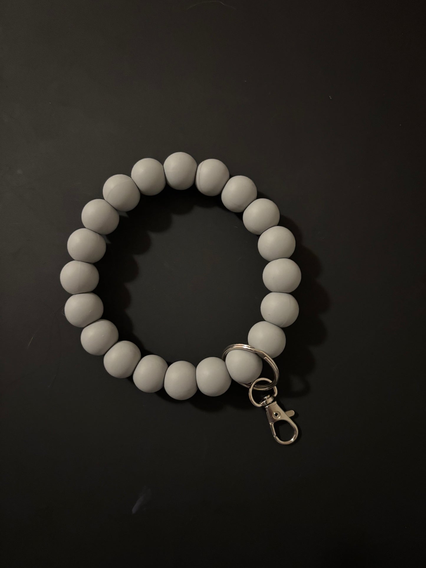 Light grey wristlet