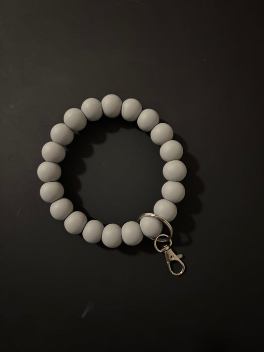 Light grey wristlet