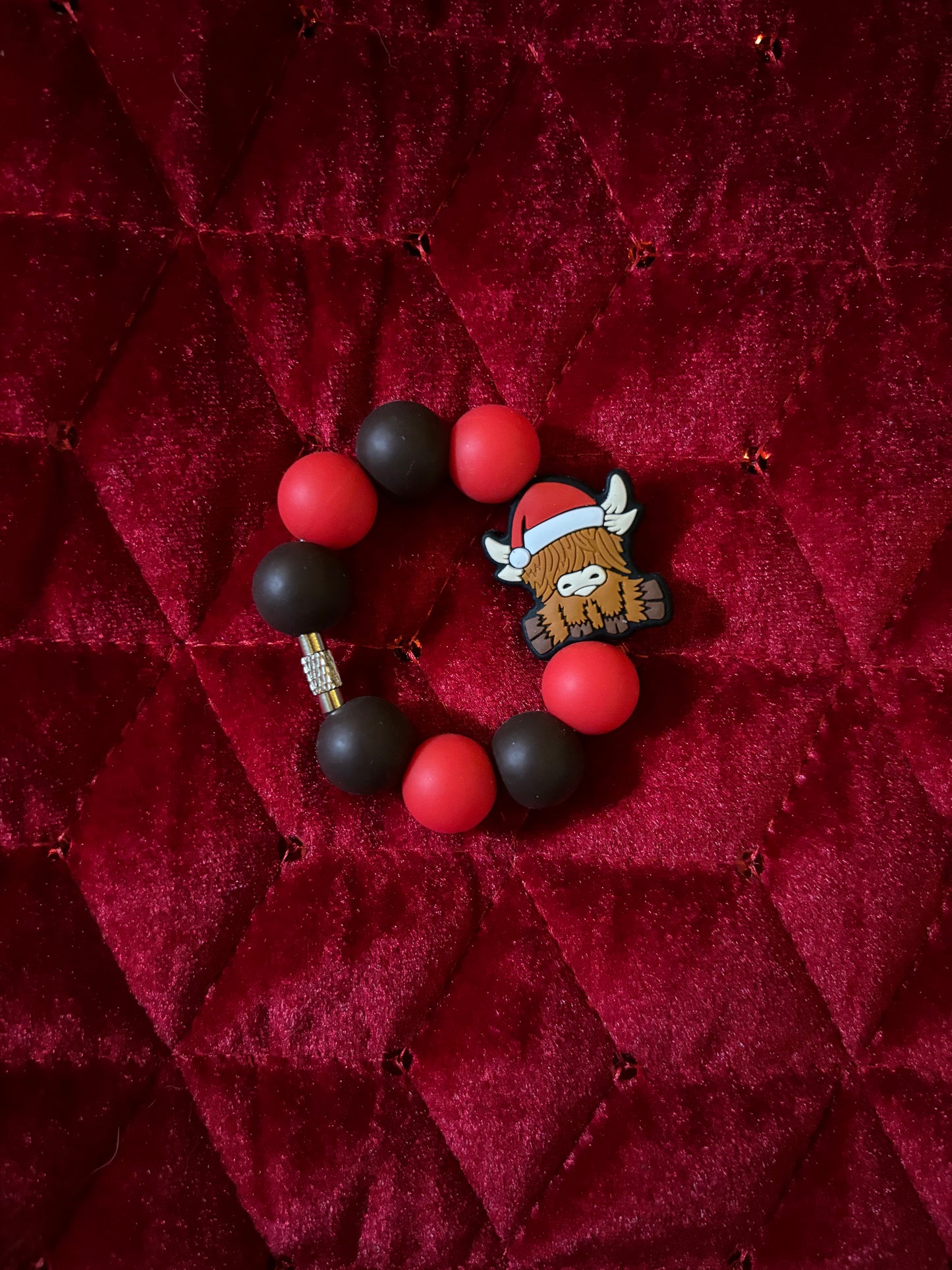 Christmas Highland Cow Cup Charm