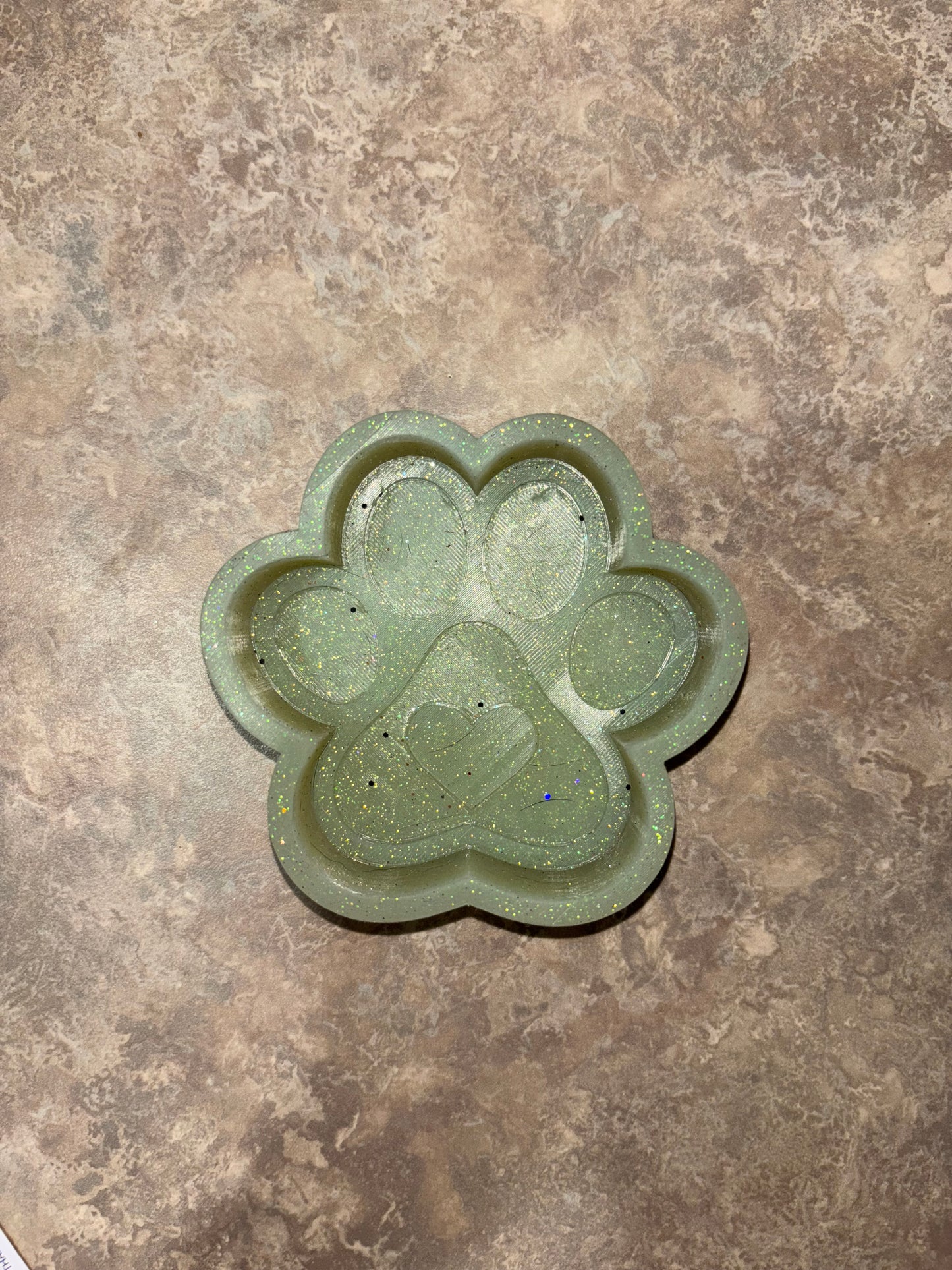 Paw print